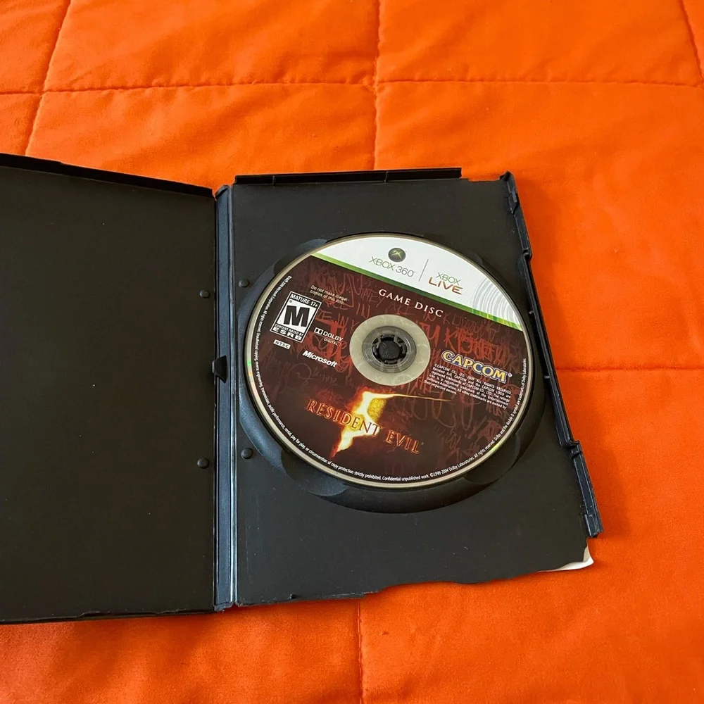 Resident Evil 5 Microsoft Xbox 360 2009 Complete